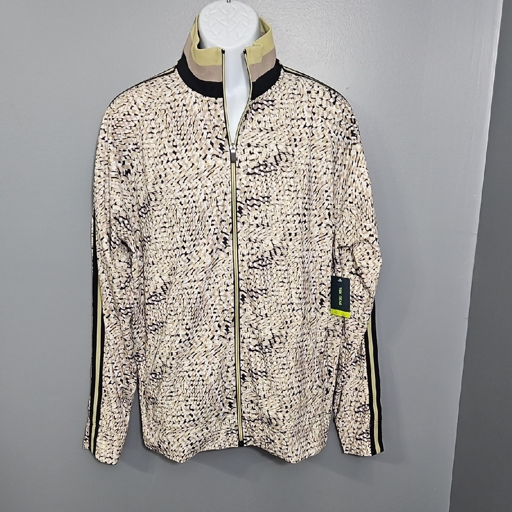 Tek Gear, Abstract Print, Stretch Fabric, Pockets, Polyester, Size Large.